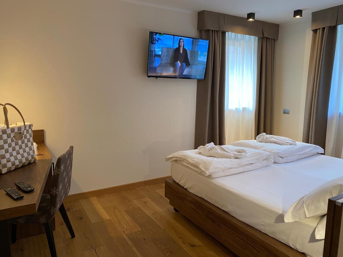 Dolomeet Boutique Hotel 平佐洛 外观 照片