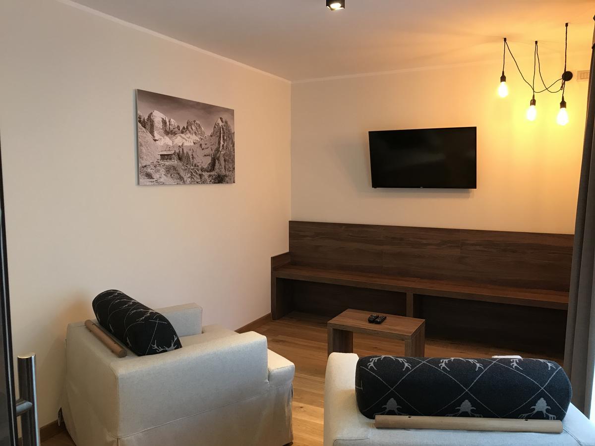 Dolomeet Boutique Hotel 平佐洛 外观 照片